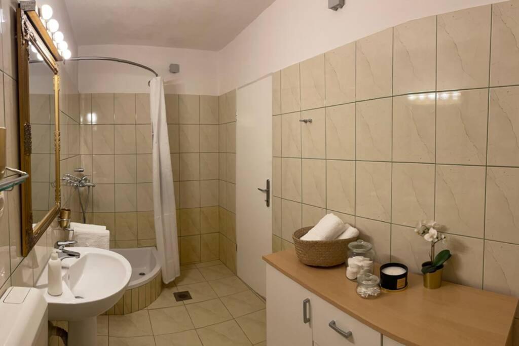Seaview Pool Apartment-Lumiere, Island Hvar-Gdinj Exterior photo