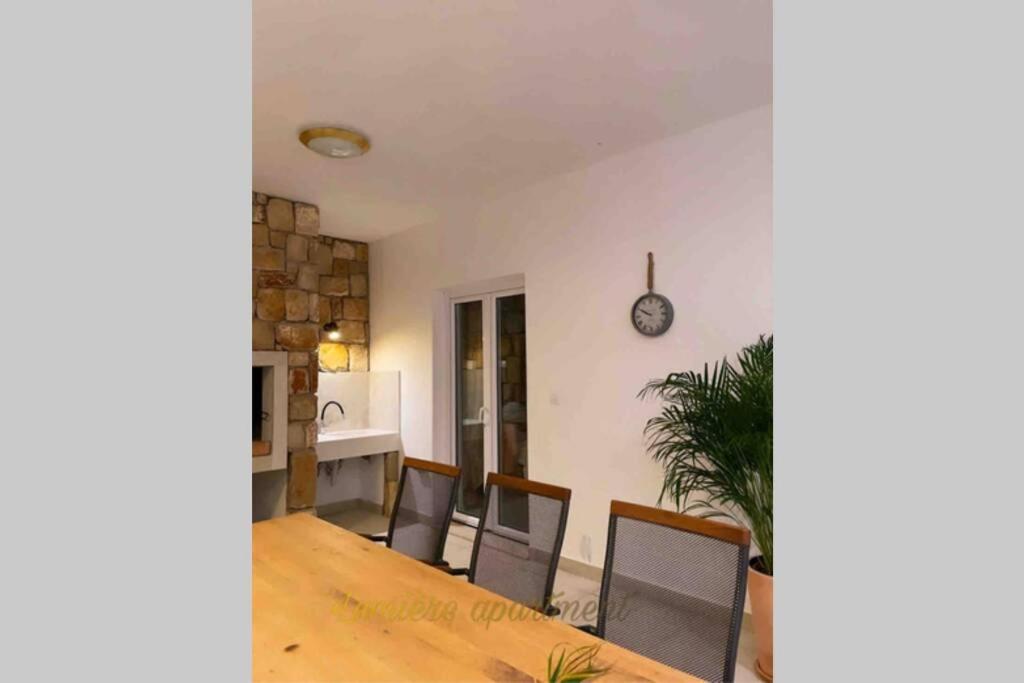 Seaview Pool Apartment-Lumiere, Island Hvar-Gdinj Exterior photo