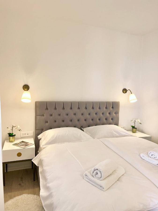 Seaview Pool Apartment-Lumiere, Island Hvar-Gdinj Exterior photo